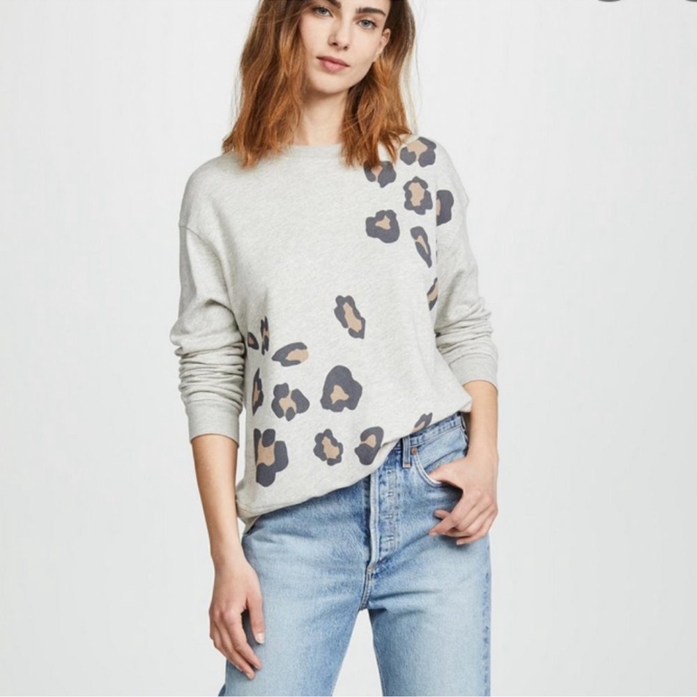 ANTHROPOLOGIE / MONROE Light Gray with Leopard Spots Loose-Fit Sweatshirt -Sz XS